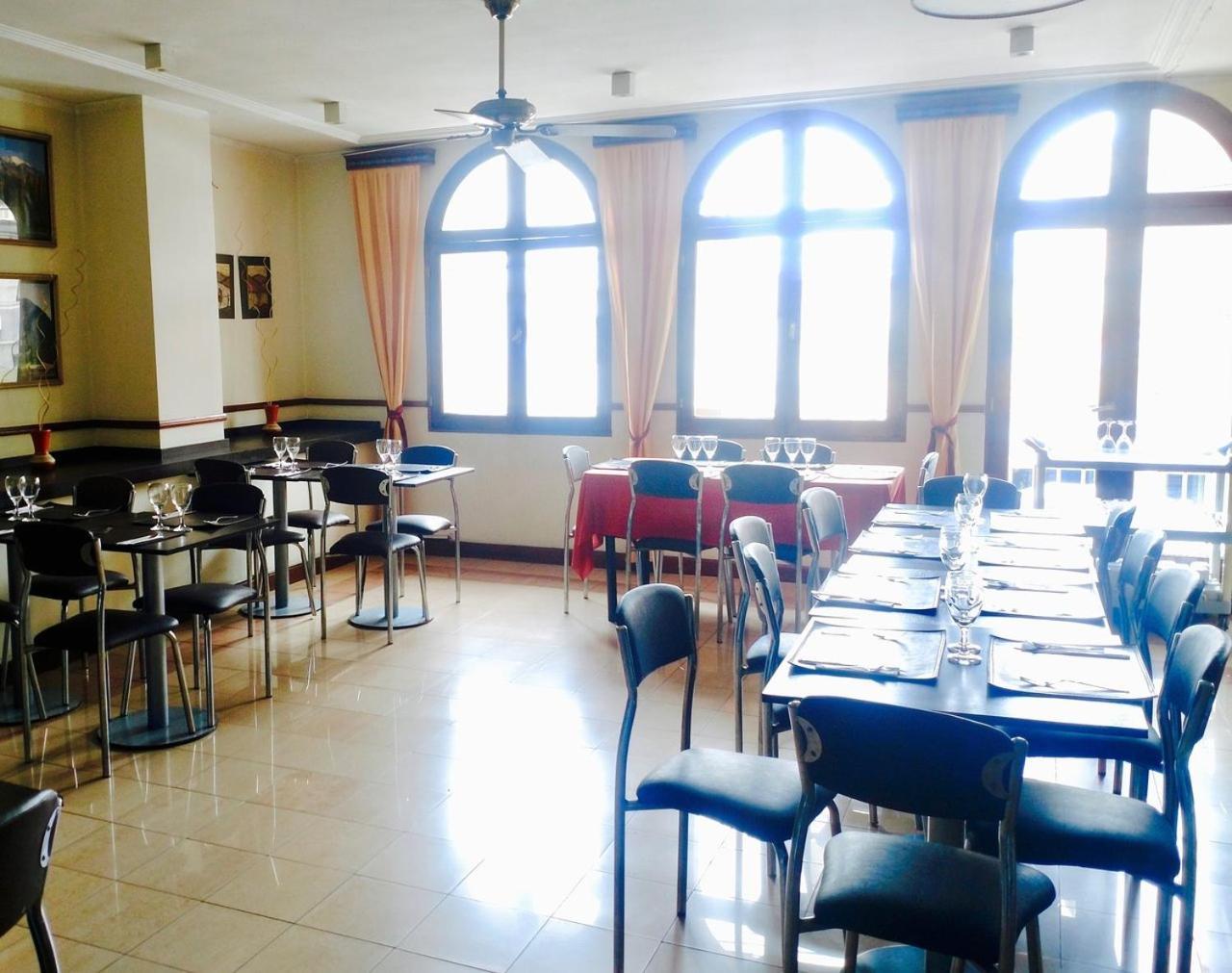 Hotel Shauard Сальта Экстерьер фото
